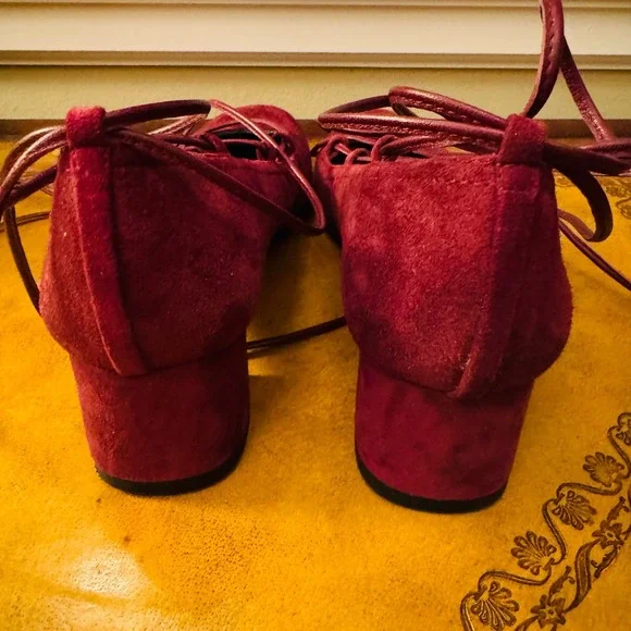 Stuart Weitzman Wine Burgundy Cordon Ballerina Lace Up Suede Pumps Size 4